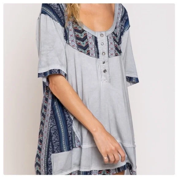 POL Shaken Aztec Knit Top - Picture 11 of 15